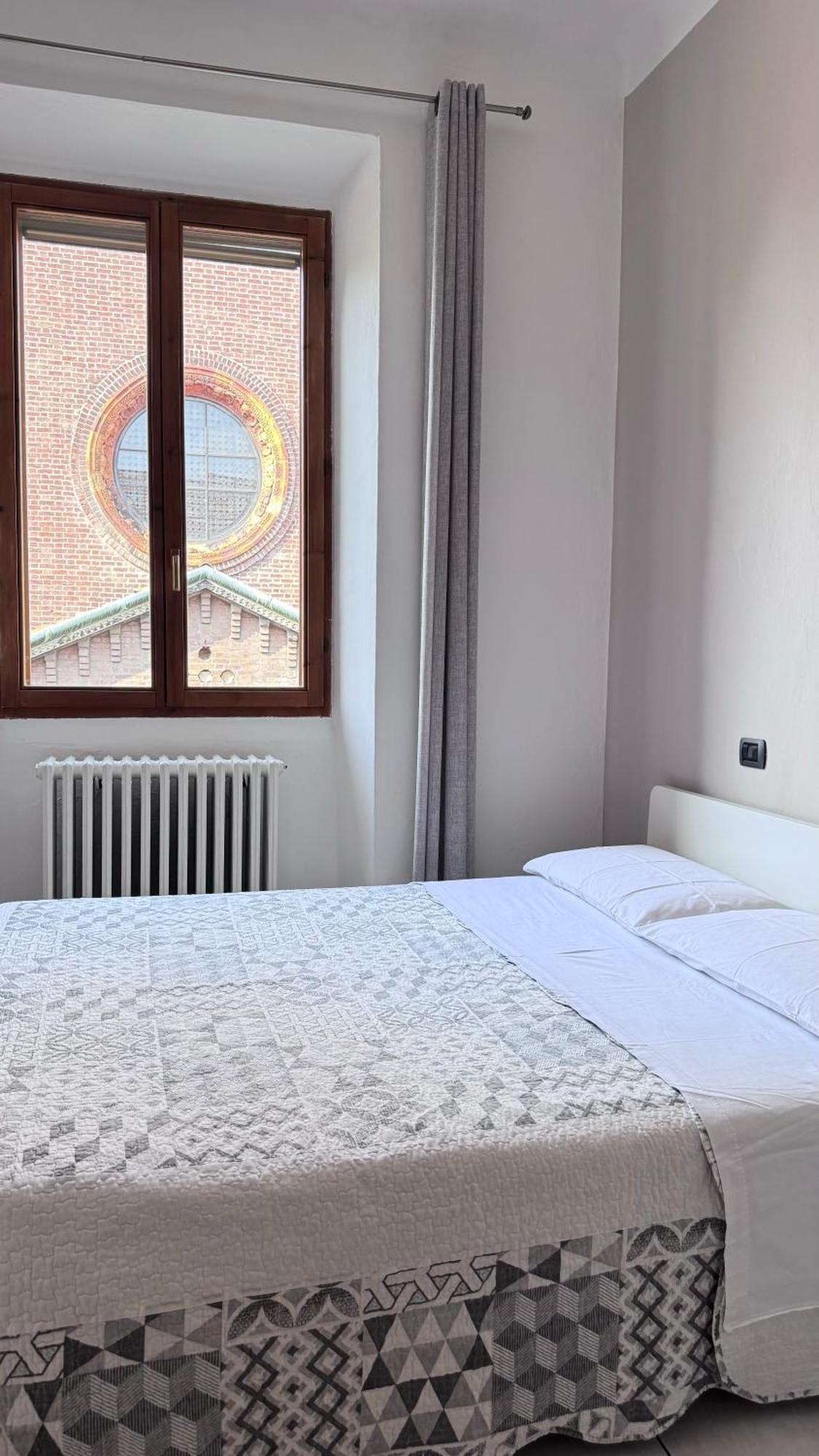 Apartamento Sawasdee 37 Monza Exterior foto